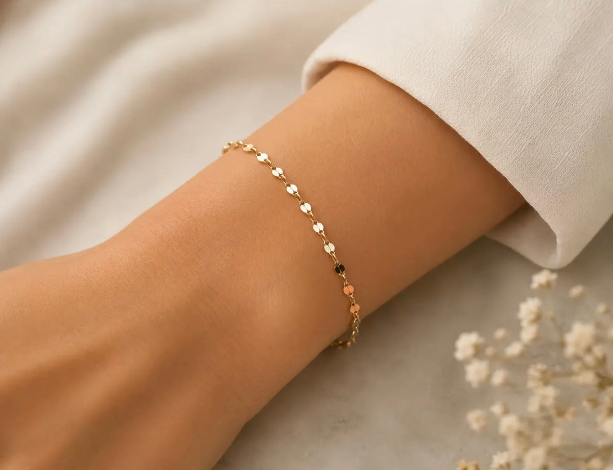 Gold heart bracelet